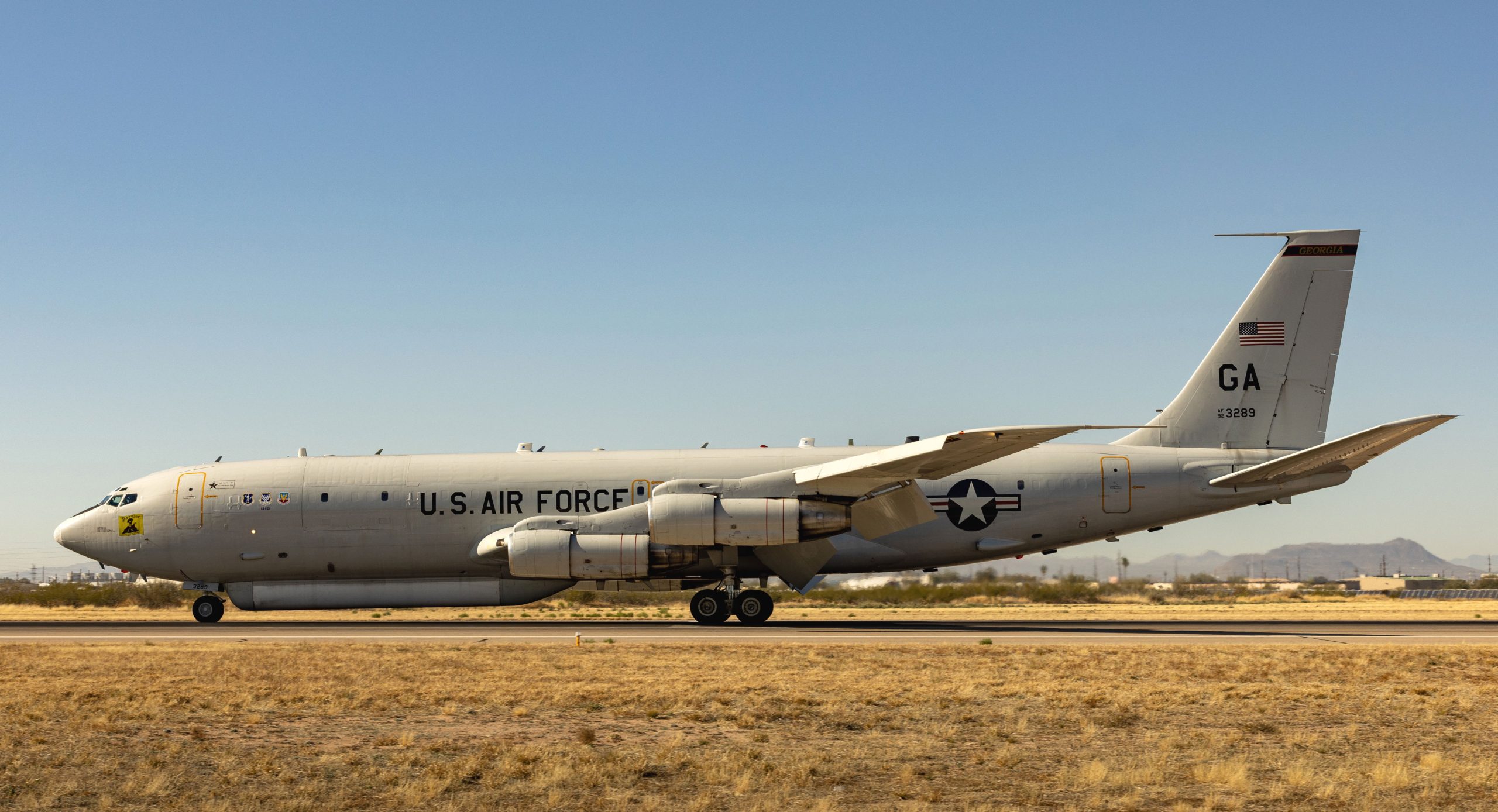 USAF retires first E-8C JSTARS