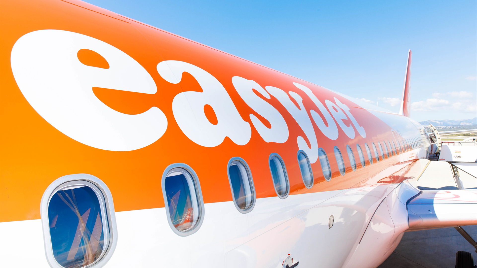 EasyJet incorpora cinco nuevos aviones a su red europea