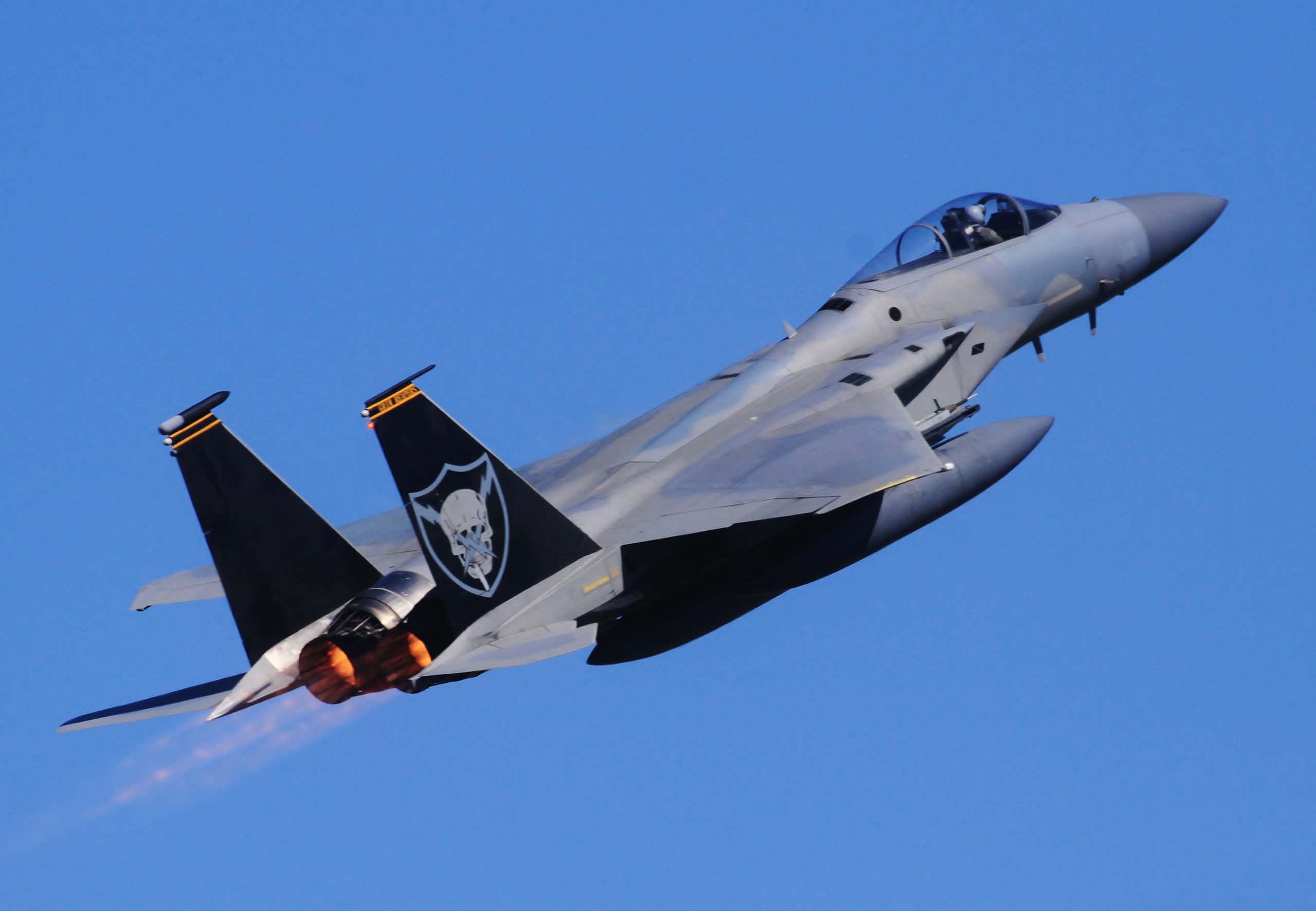 The 493rd Fighter Squadron and its F-15C Eagles depart Europe