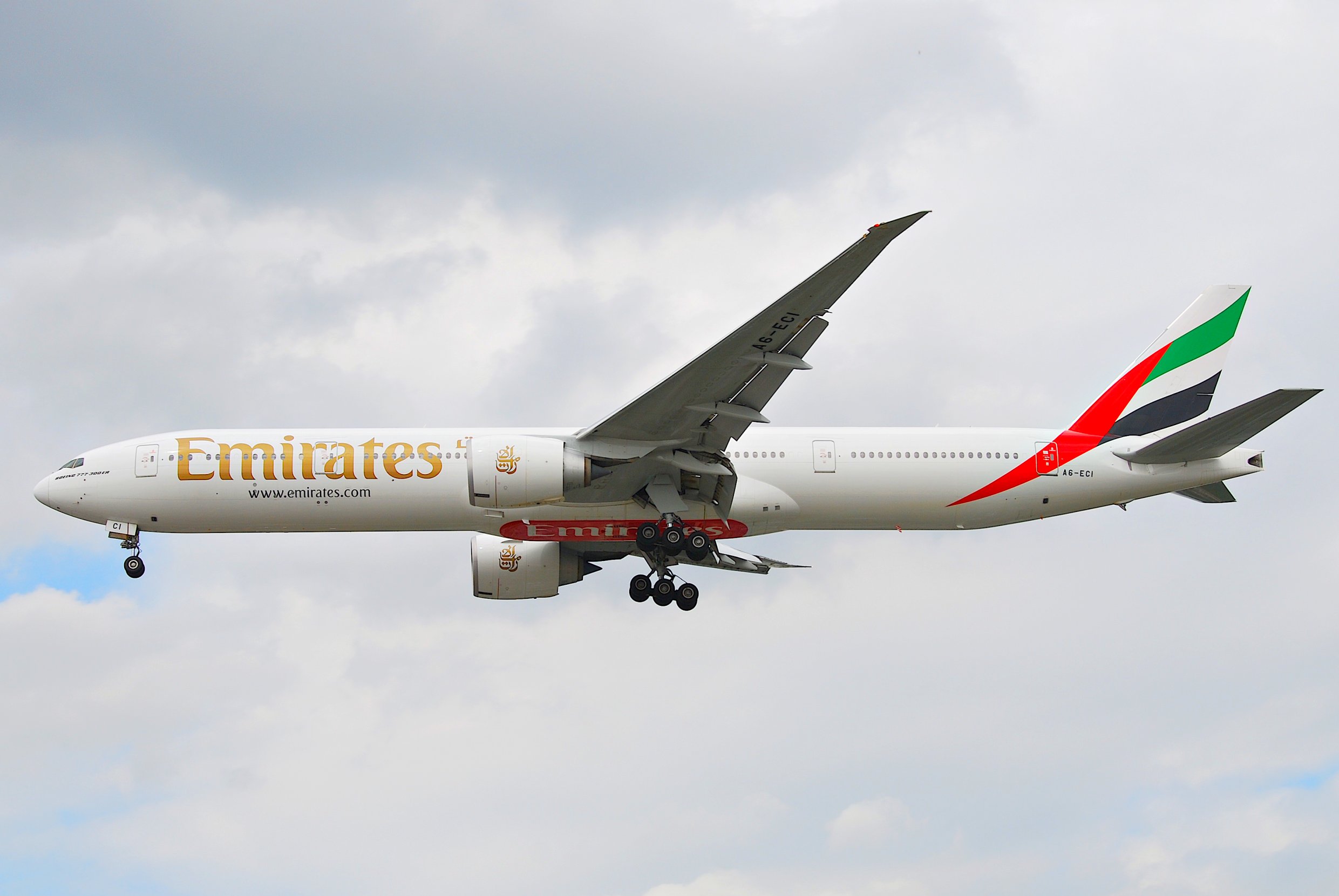 Emirates reveals return to another London airport