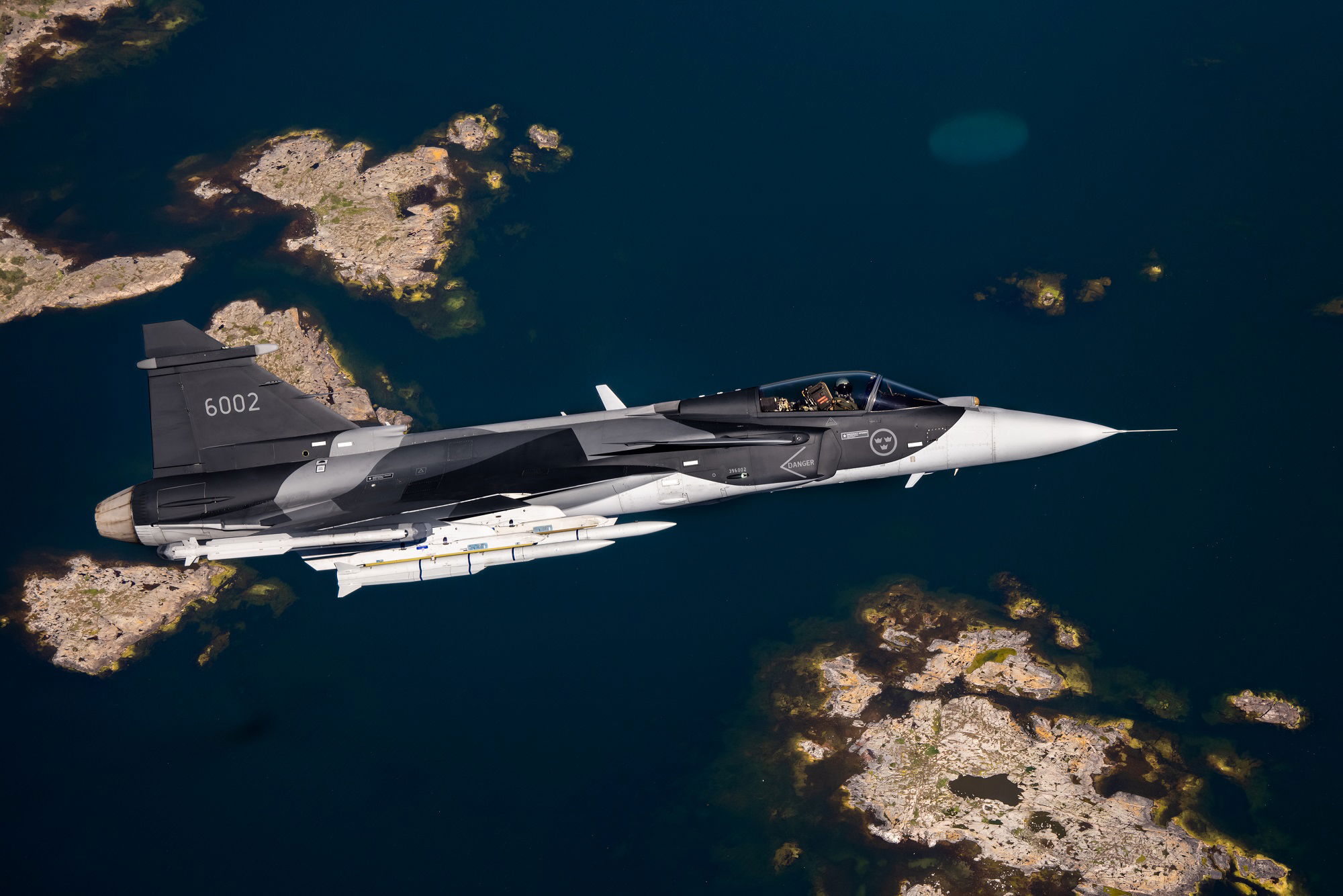 Saab says Finland HX fighter bid was “good offer”