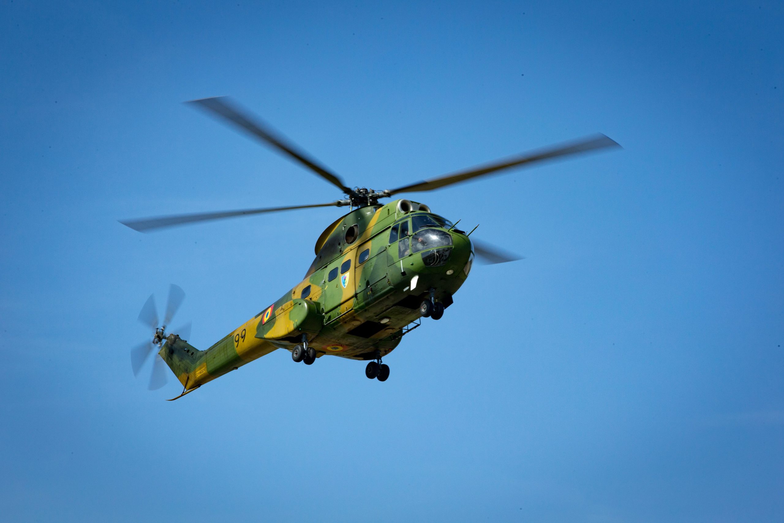 Rumanía continúa con el mantenimiento del IAR-330L antes de su sustitución después de 2030