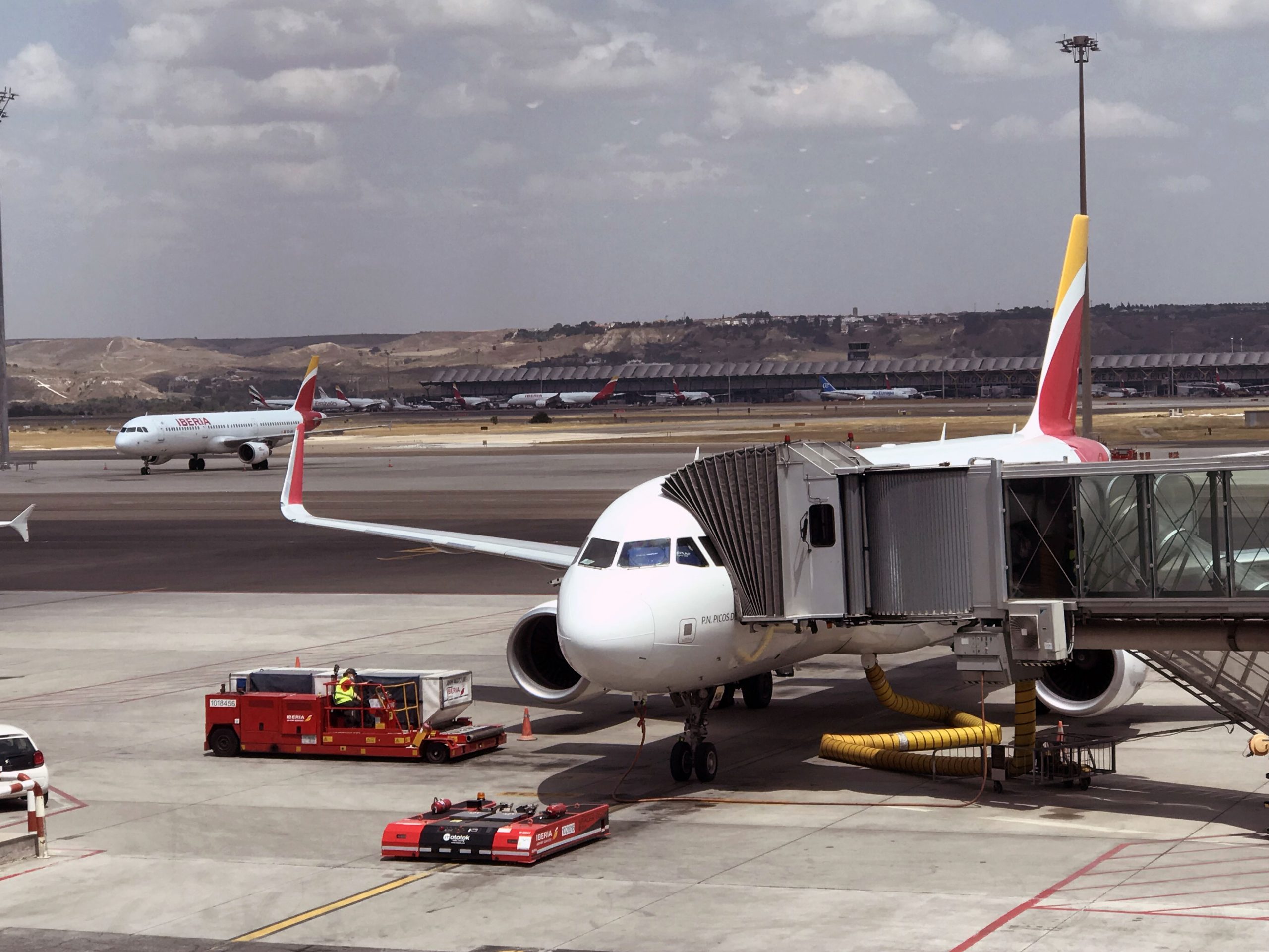 Iberia to supply handling to over 100 airlines this summer