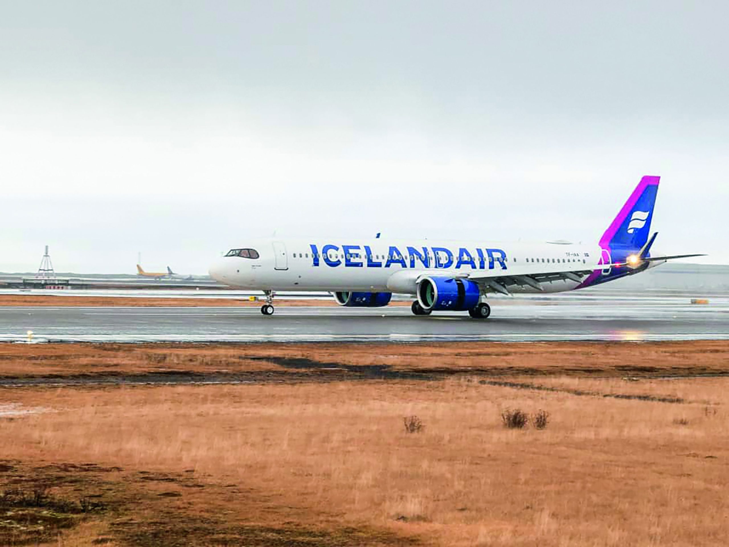Icelandair da la bienvenida a su primer Airbus