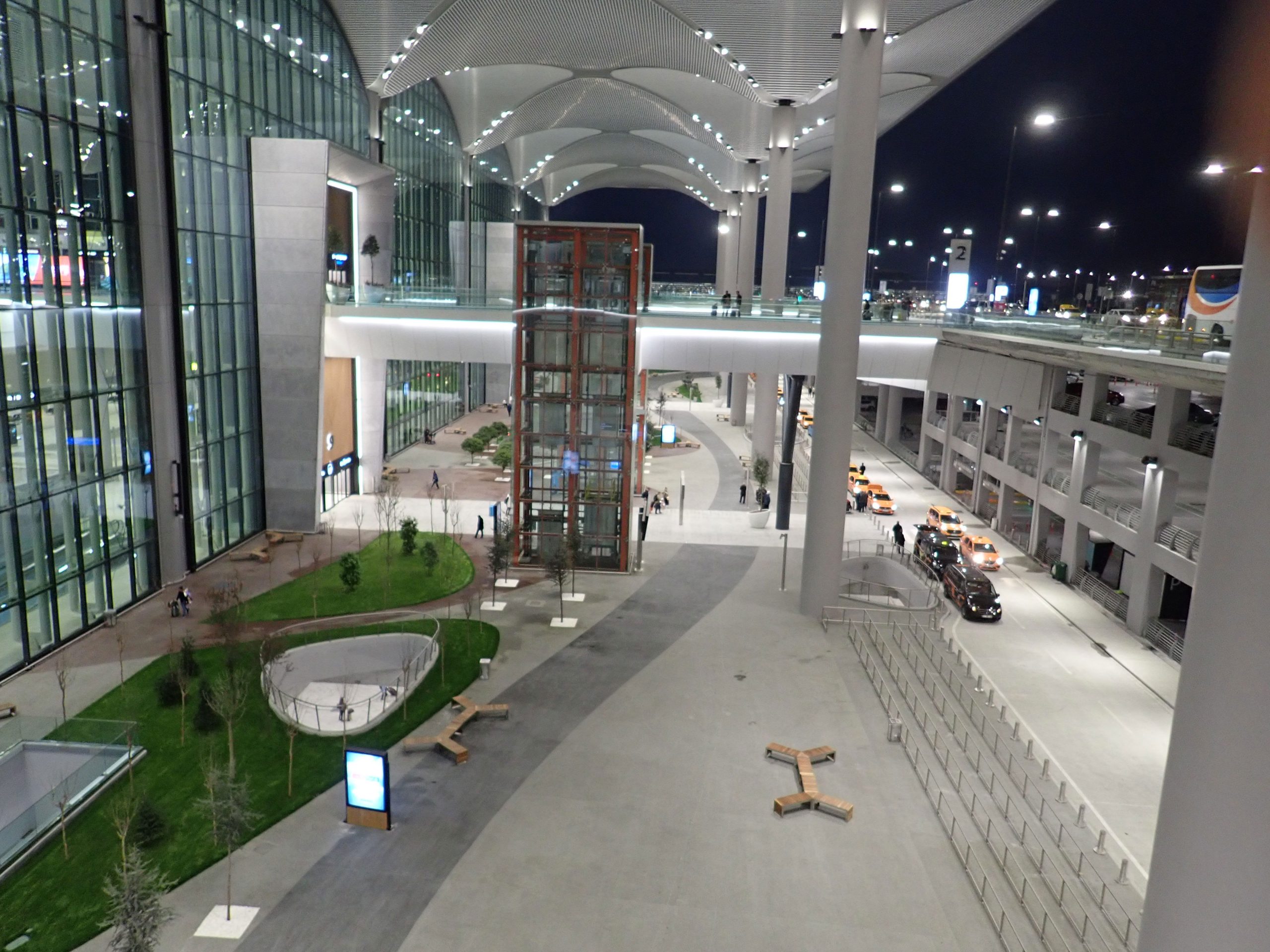 Istanbul Airport commits to carbon neutral goals