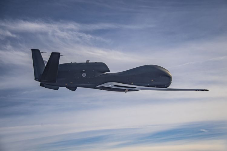 El primer Global Hawk de Japón llega a la base aérea de Misawa