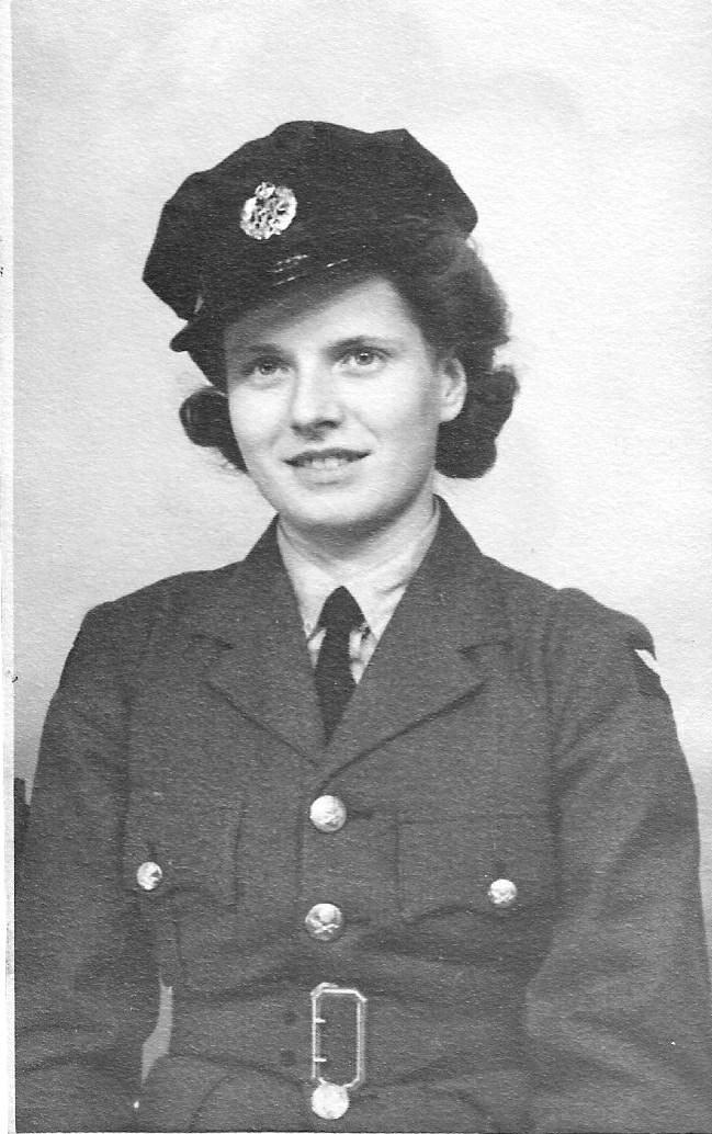 Jason Statham graba un mensaje especial de cumpleaños para un veterano de la Segunda Guerra Mundial de 100 años y superfan