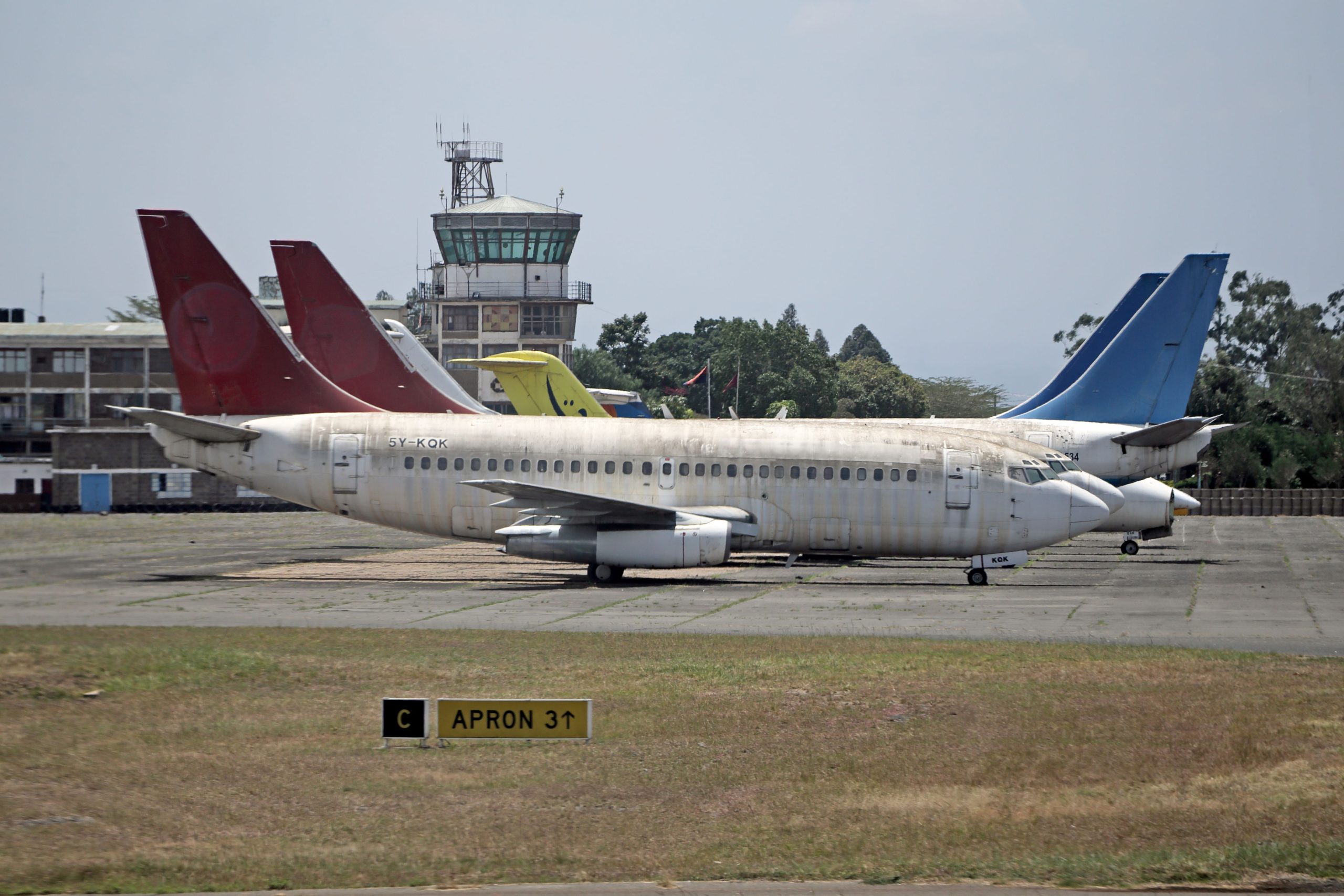 An ex-Delta 737 for £2,500? Kenya to auction 73 abandoned aircraft