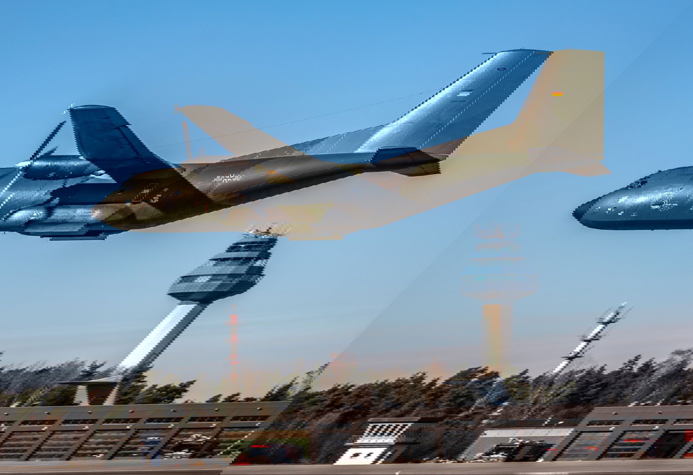 Último vuelo de WTD61 Transall