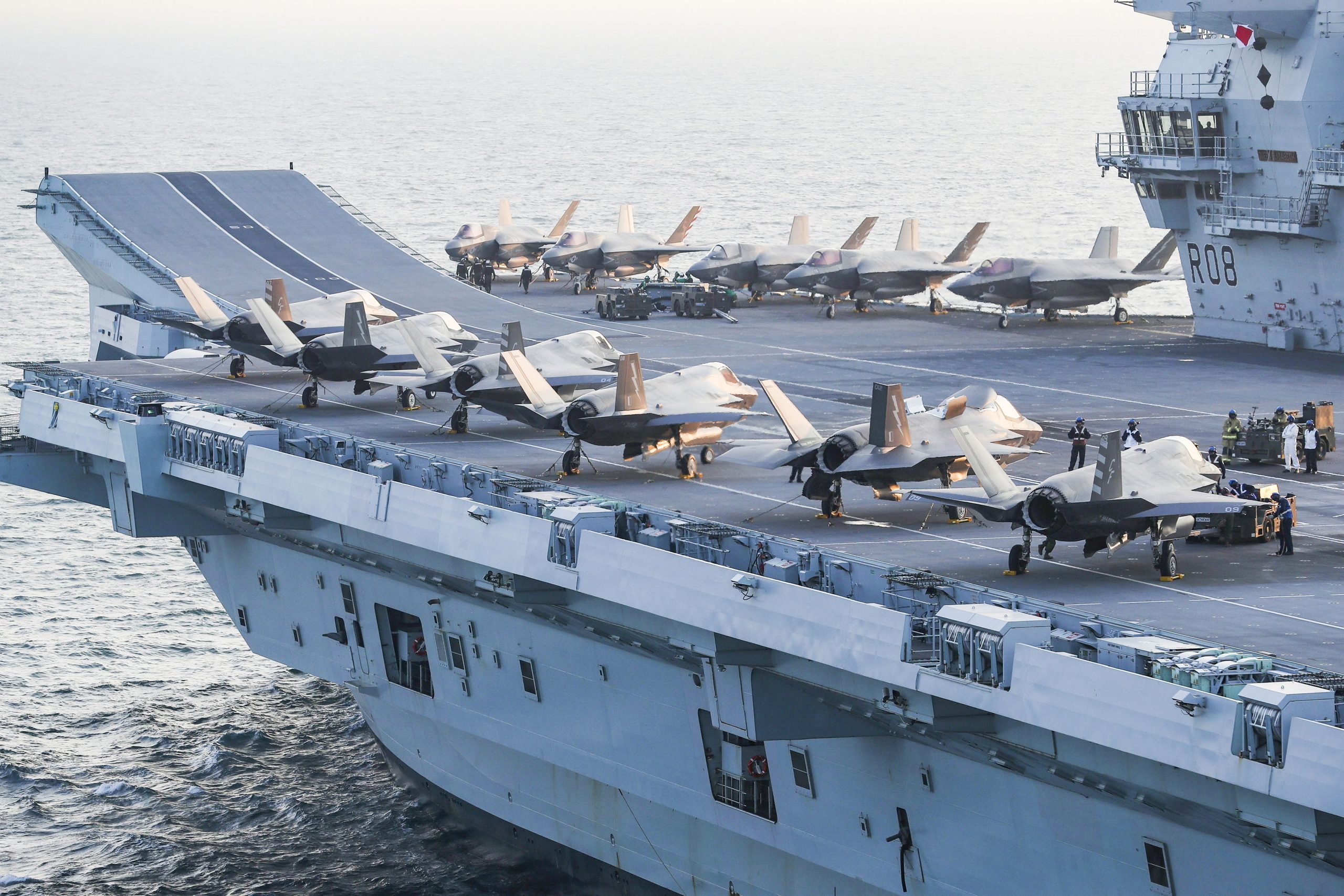 Un vídeo muestra el momento en que el F-35B británico se estrella durante el despegue