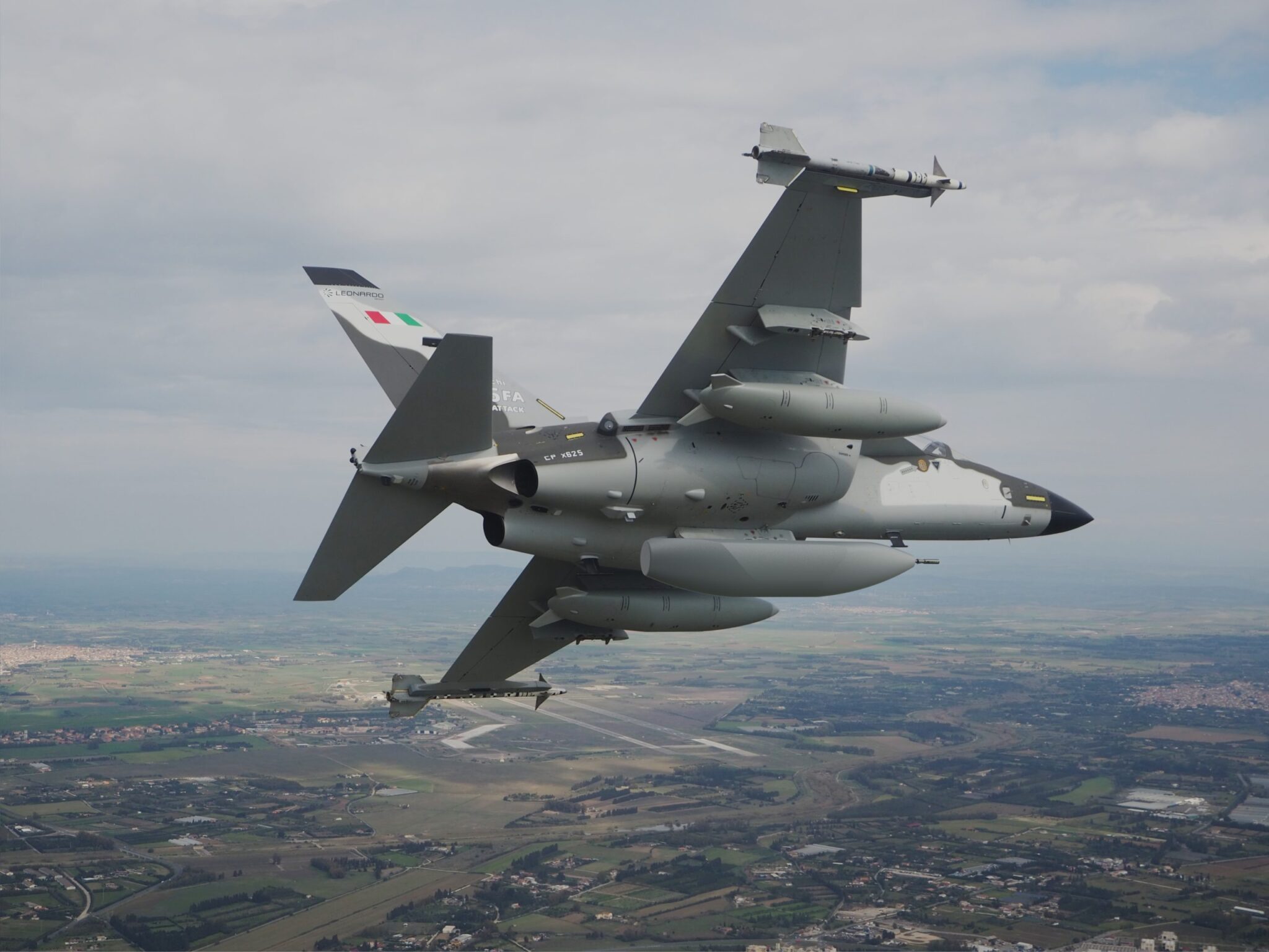 Austria elige el Leonardo M-346FA