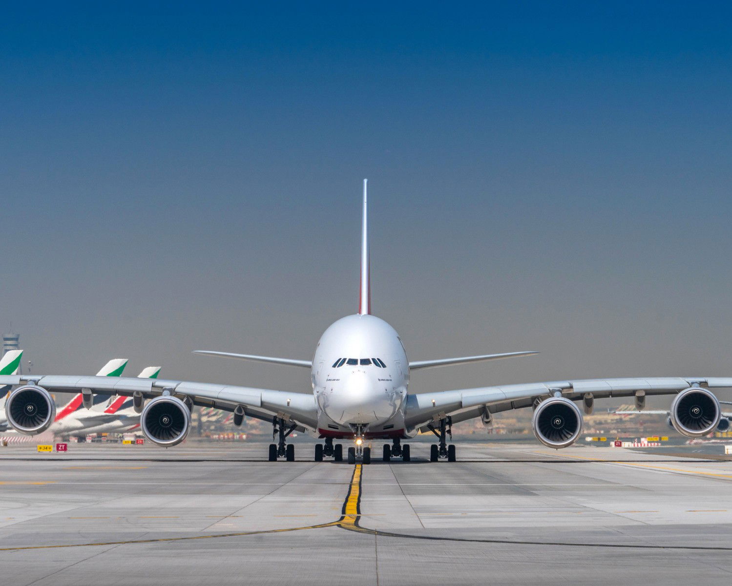 Emirates lanza un vuelo diario del A380 a Estambul