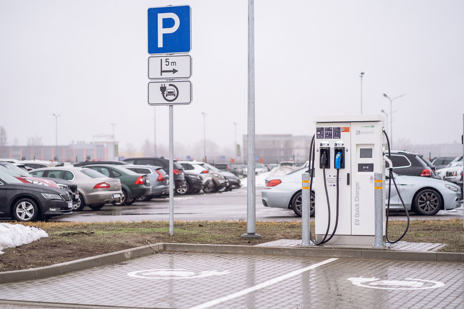 Charging station opens at Riga