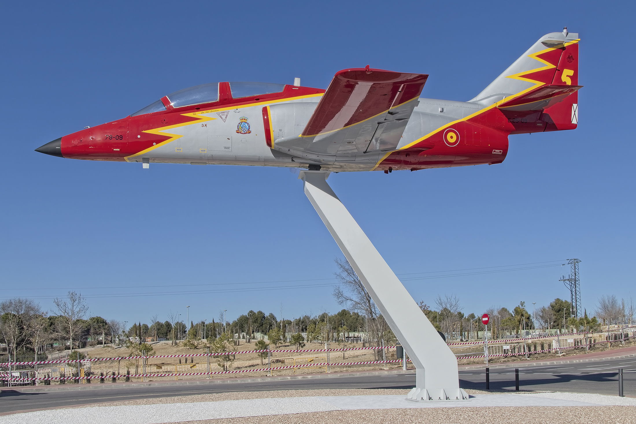 El avión del equipo de exhibición se exhibe en España