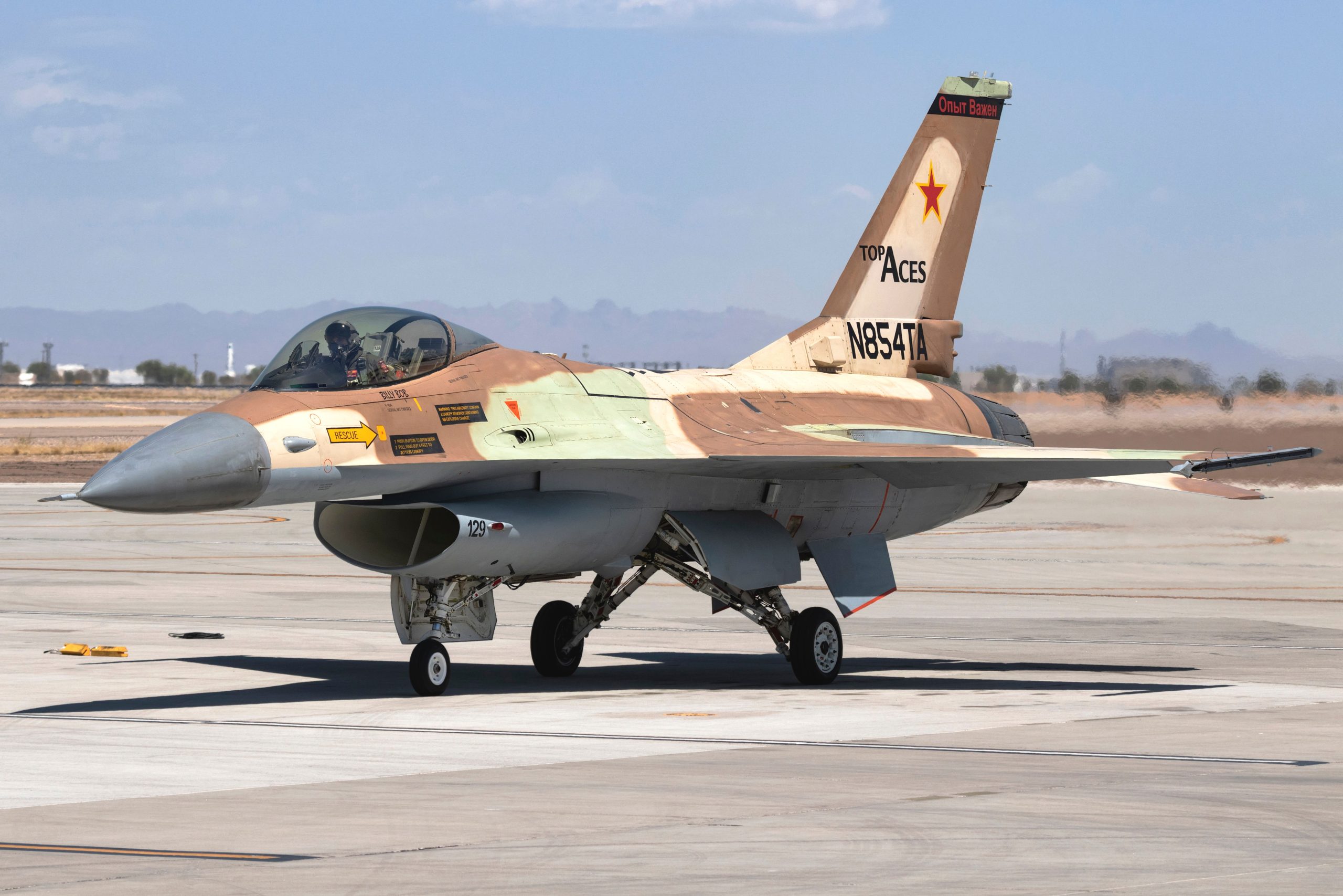 Top Aces vuela su primer F-16A Netz ex-israelí