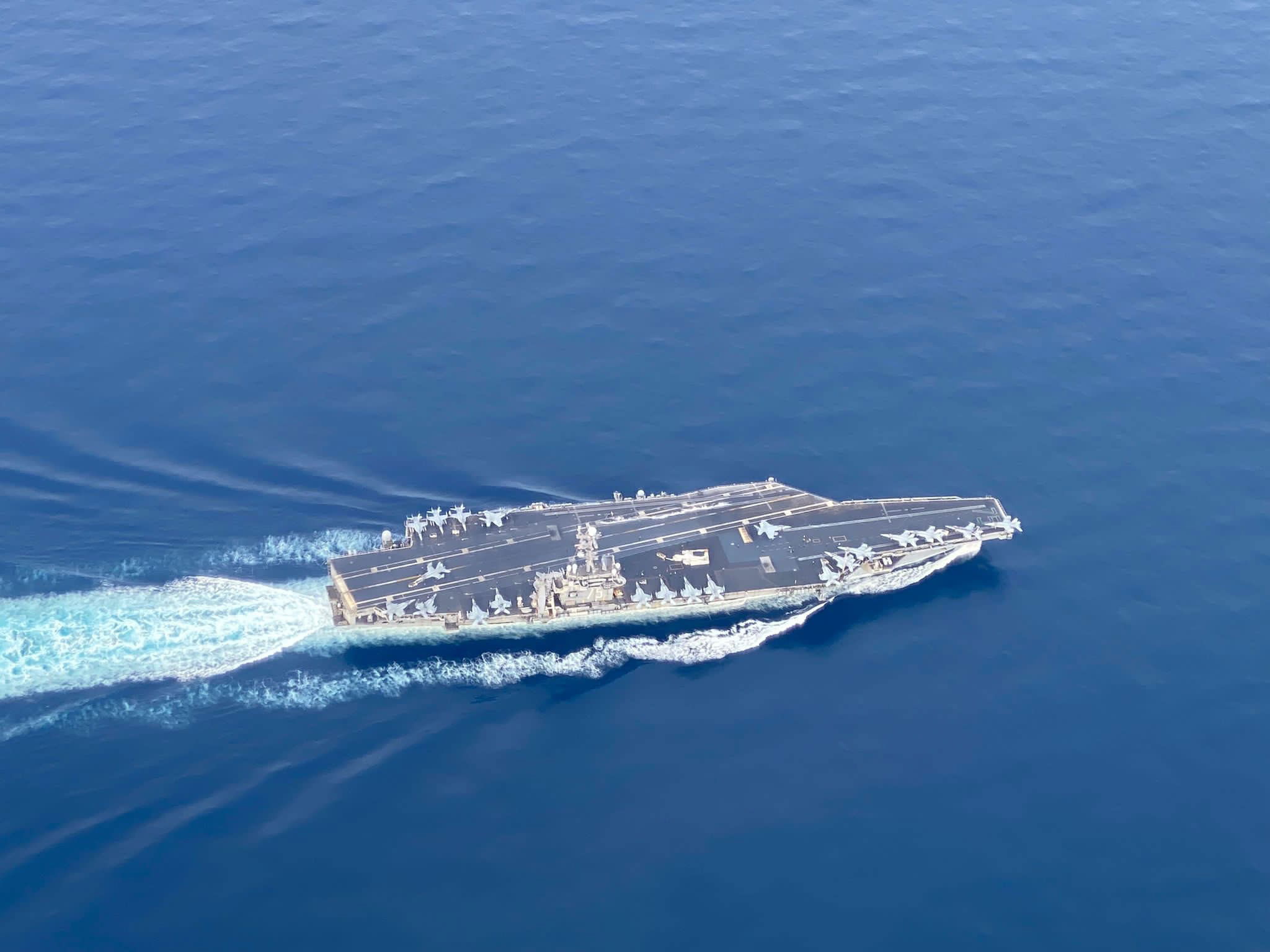 El USS Harry S Truman entra en la AOR del CENTCOM