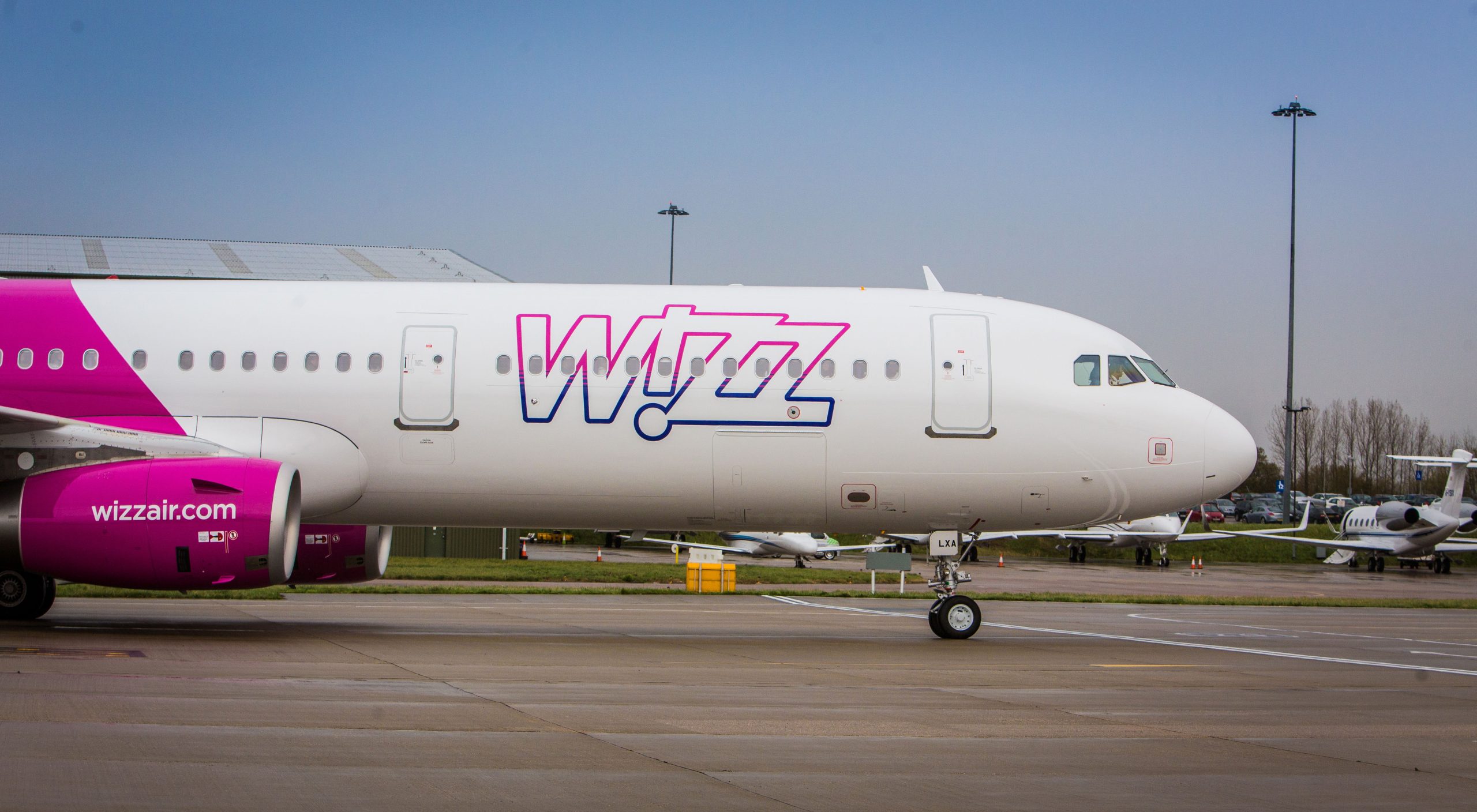 Wizz Air lanza dos rutas nacionales en el Reino Unido