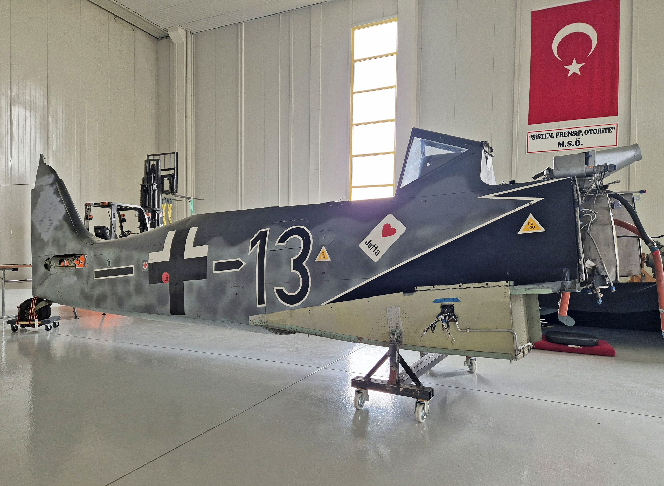 Flug Werk FW 190 arrives in Turkey